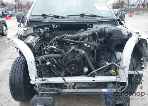 2018 Ford F-150 Xl z USA, uszkodzony, nr VIN 1FTMF1CB2JKC58092